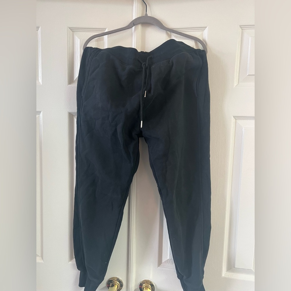 A&F Cinched black relaxed fit sweatpants